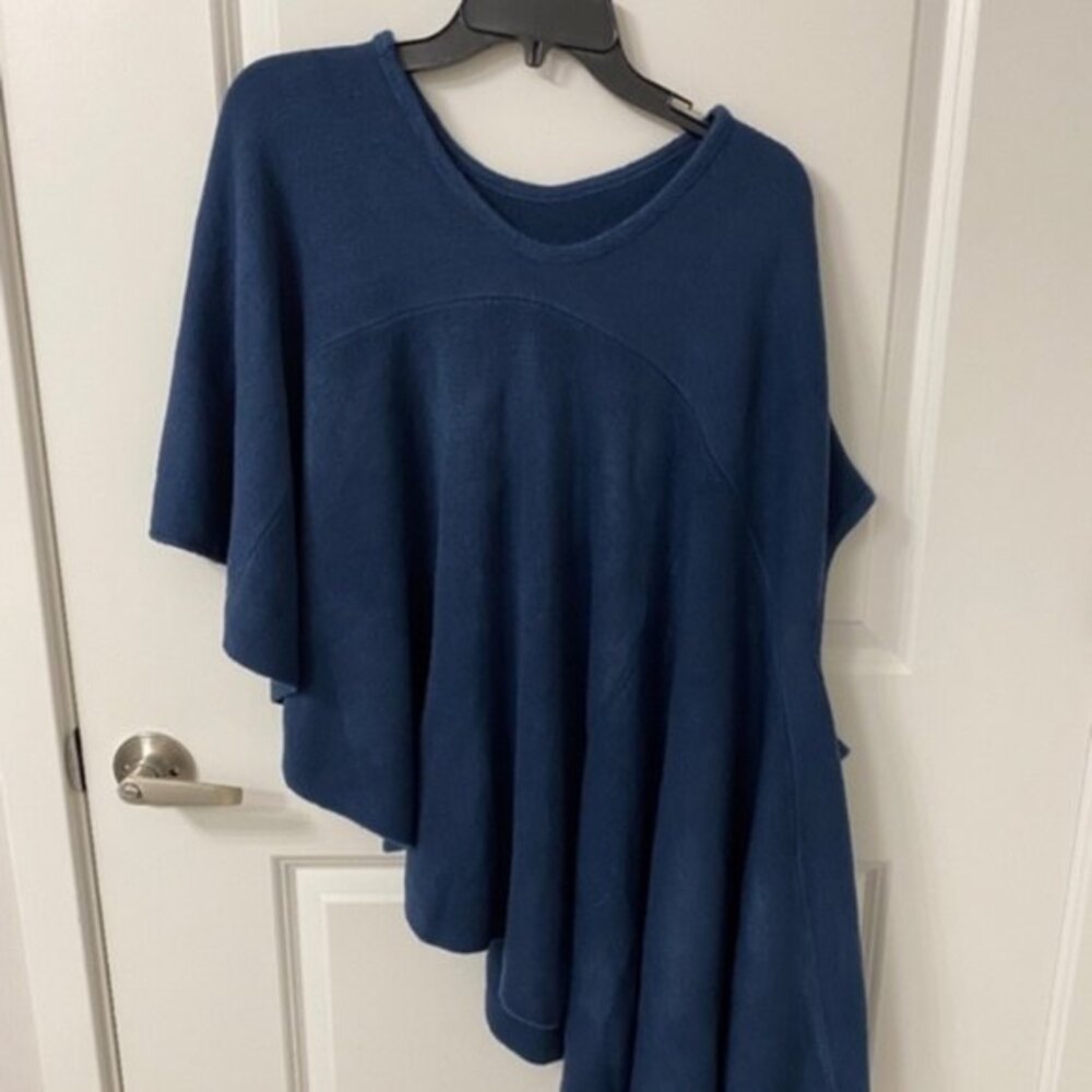 Asymmetrical Women's Poncho. OS. Blue. Cute, Comfy, Chic, Outerwear